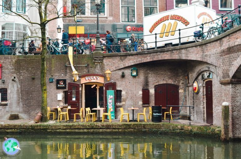 Utrecht - Bar junto al canal r1