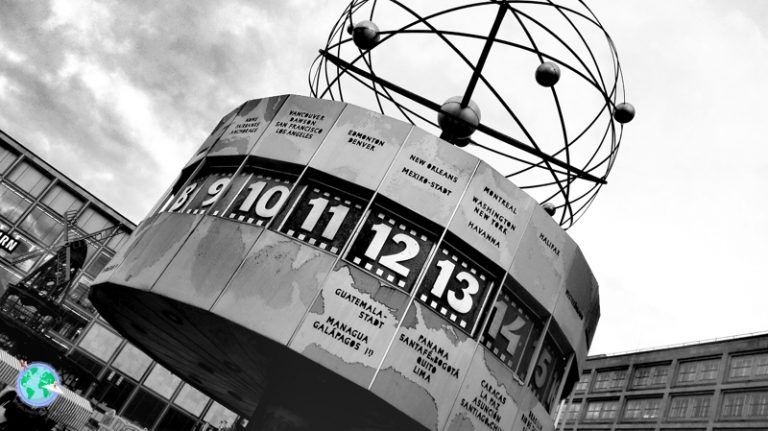 Reloj mundial en alexanderplatz