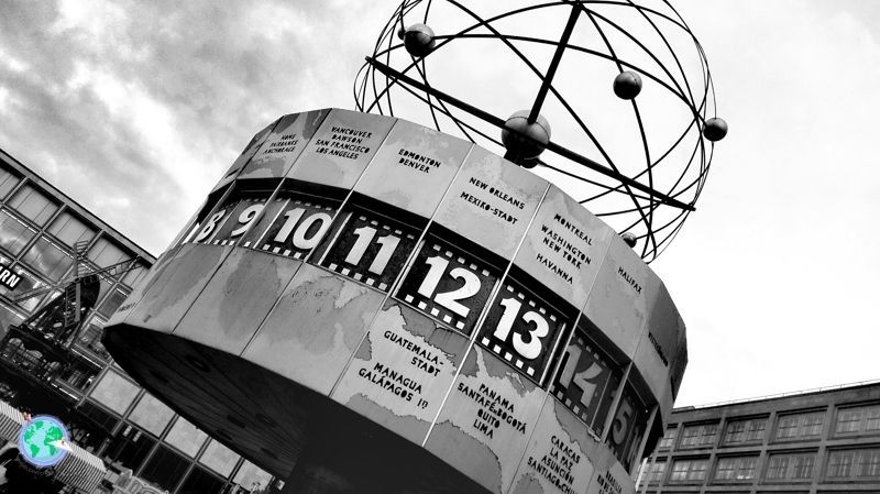 Reloj mundial en alexanderplatz