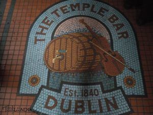 El suelo the temple bar
