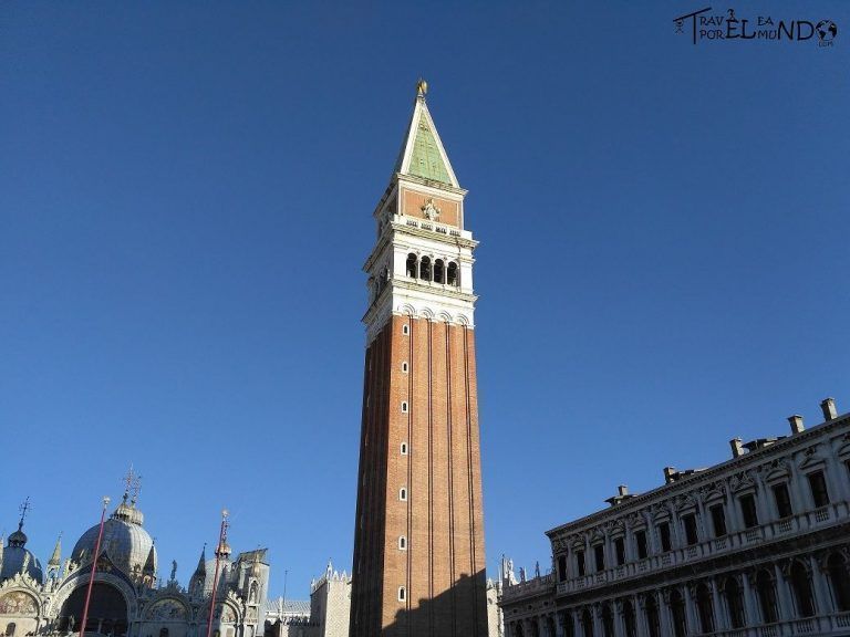Campanario de la basilica