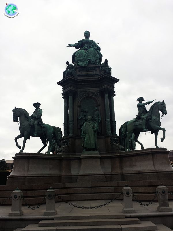 Maria-Theresien-Platz